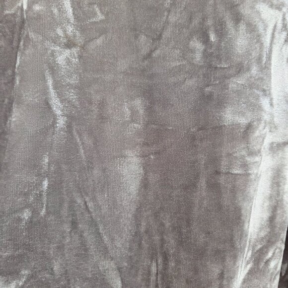 Grade and Gather Velvet Lace Grey Cami Size S - Picture 4 of 5